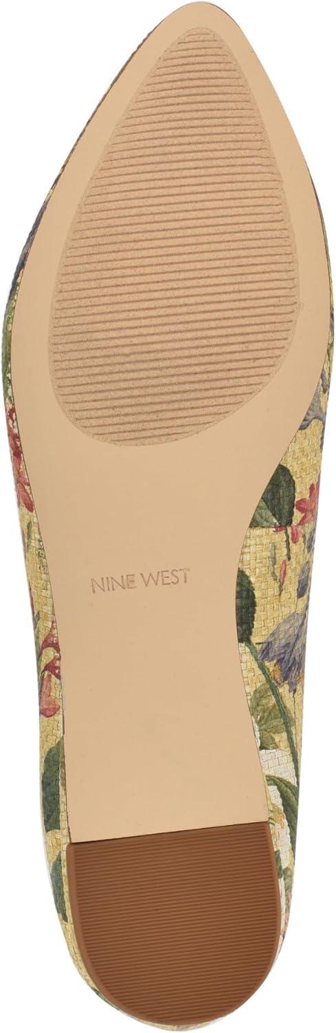 imageNine West Womens Speakup FabricWhiteNatural Vintage Floral Multi 114