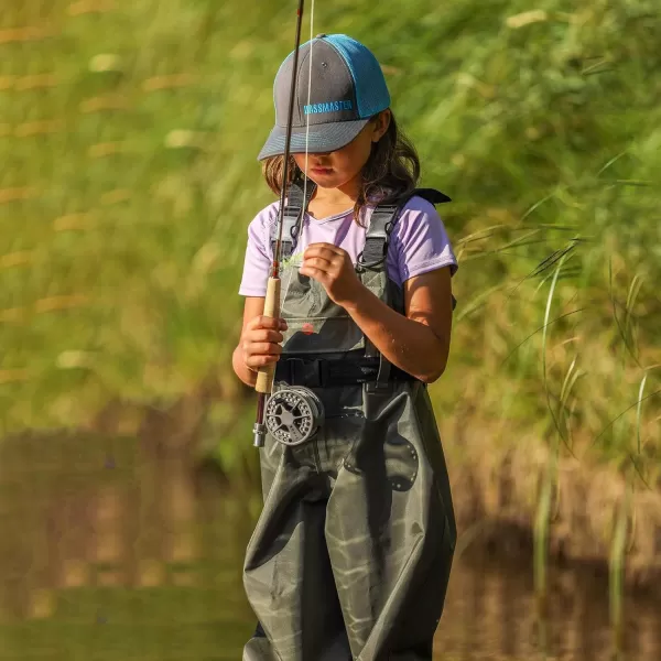 HISEA Kids Chest Waders Youth Fishing Waders for Toddler Children Waterproof Hunting Waders with Boots &amp; Reflect Safety Band