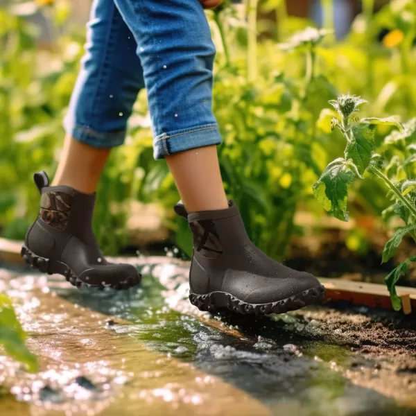 HISEA Women's Rubber Boots Ankle Rain Boots Waterproof Outdoor Bootie for Lawn and Garden