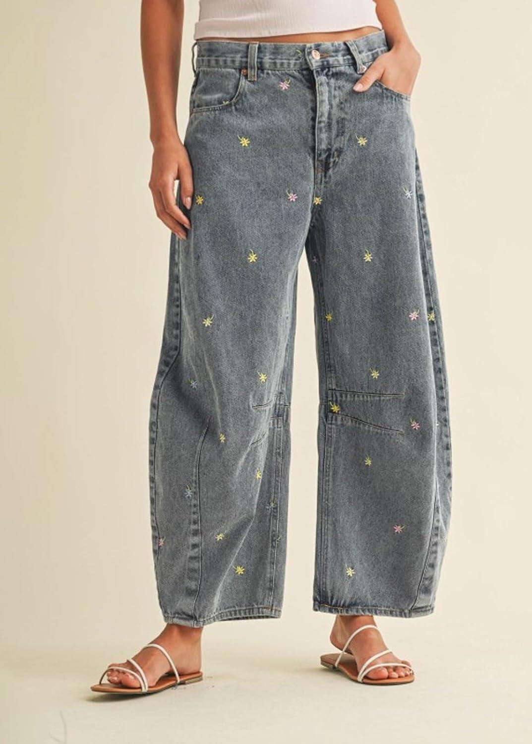 imageCHARTOU Women Embroidered Barrel Jeans Floral Baggy Jeans Loose Mid Rise Wide Leg Denim Pants with PocketsLight Blue