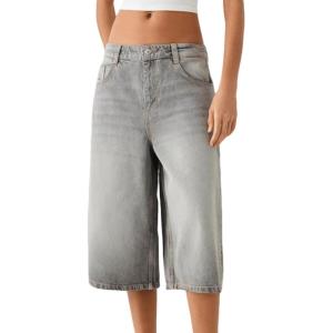 imageCHARTOU Women Boyfriend Capris Jeans Denim Pants Low Rise Wide Leg Jeans Baggy Bermuda Shorts with PocketsGrey