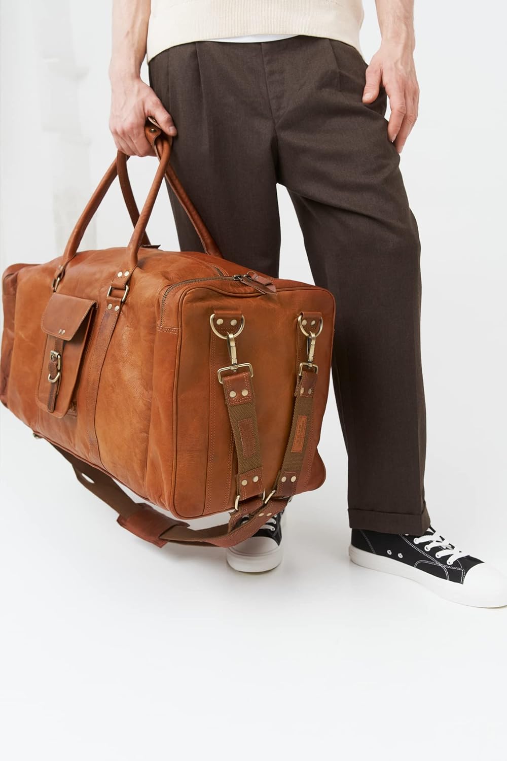 Berliner Bags Vintage Leather Duffle Bag New York for Travel or the Gym, Overnight Bag for Men and Women 