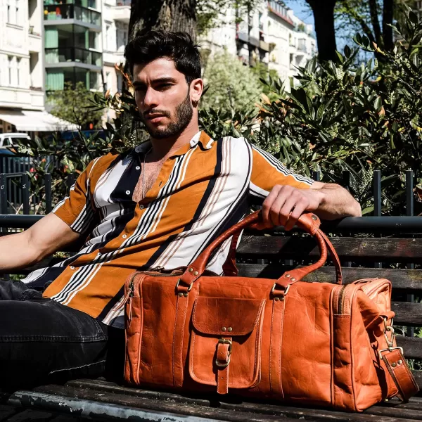 Berliner Bags Vintage Leather Duffle Bag New York for Travel or the Gym, Overnight Bag for Men and Women 