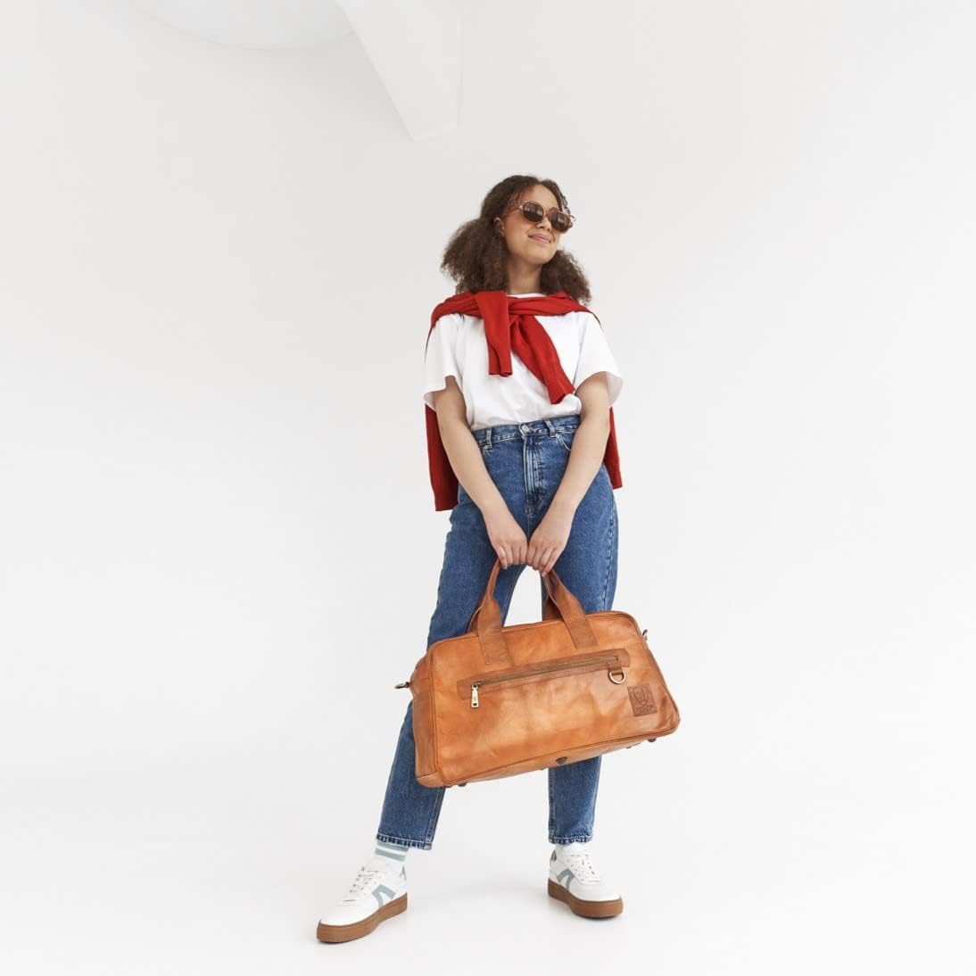 imageBerliner Bags Vintage Leather Duffle Bag Austin XL with Shoe Compartment for Travel or the Gym Overnight Bag for Men and Women  BrownBrown M