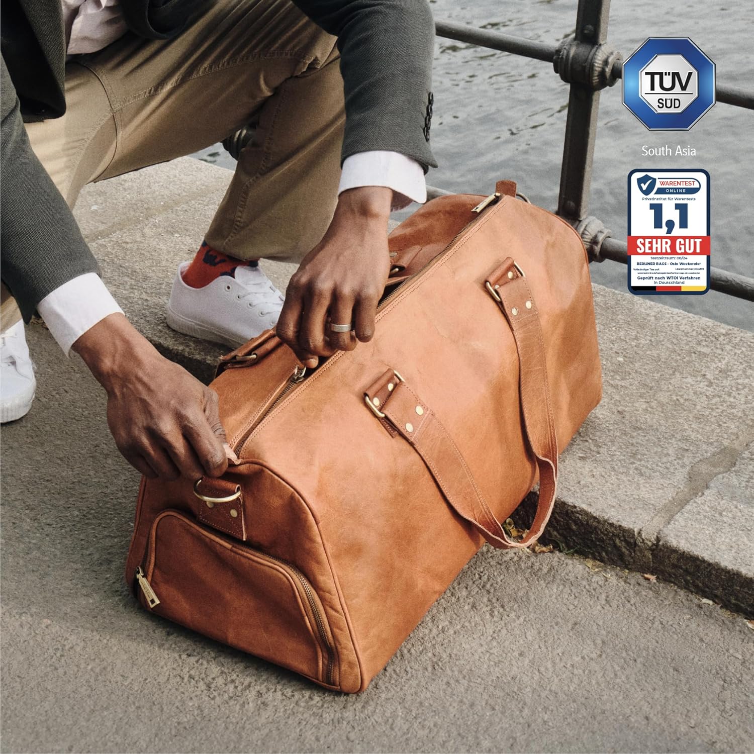 imageBerliner Bags Vintage Leather Duffle Bag Oslo with Shoe Compartment for Travel or the Gym Overnight Bag for Men and Women  BrownBrown with Shoe Compartment