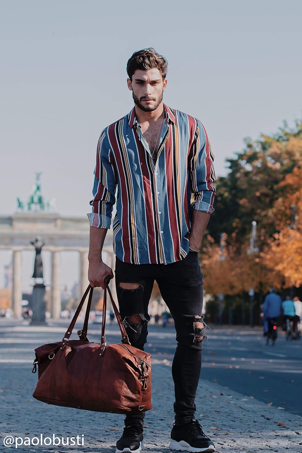imageBerliner Bags Vintage Leather Duffle Bag Mnchen for Travel or the Gym Overnight Bag for Men and Women  Brown Cognac