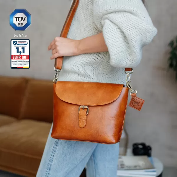 imageBERLINER BAGS Vintage Genuine Leather Shoulder Bag Catalina Handbag Small Crossbody Purse for Women  Brown