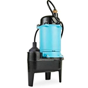 imageLittle Giant BSWC50T 12 HP 115 Volt 4920 GPH Automatic Submersible Cast Iron Sewage Pump with Tethered Float Switch and 30Ft Cord Blue 511257