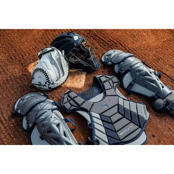 Mizuno Mizuno Women's Samurai Boxed Catcher's Gear Set