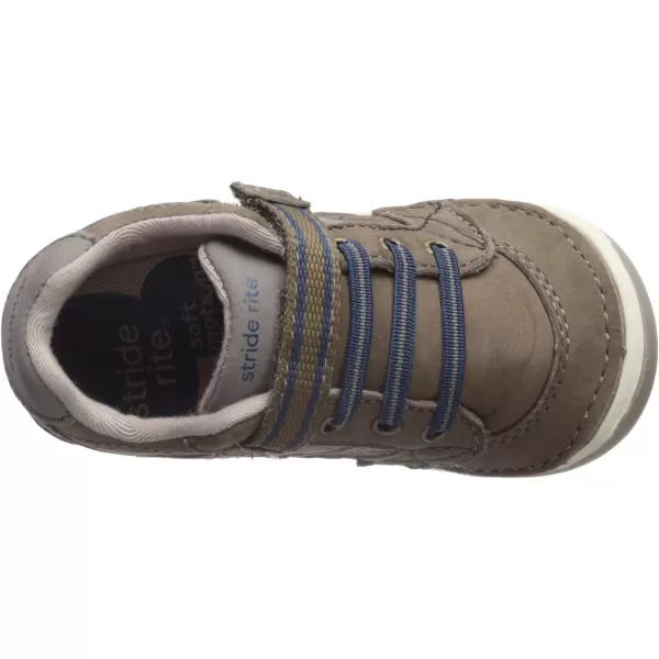 Stride Rite Kids' SRT Soft Motion Artie Athletic Sneaker