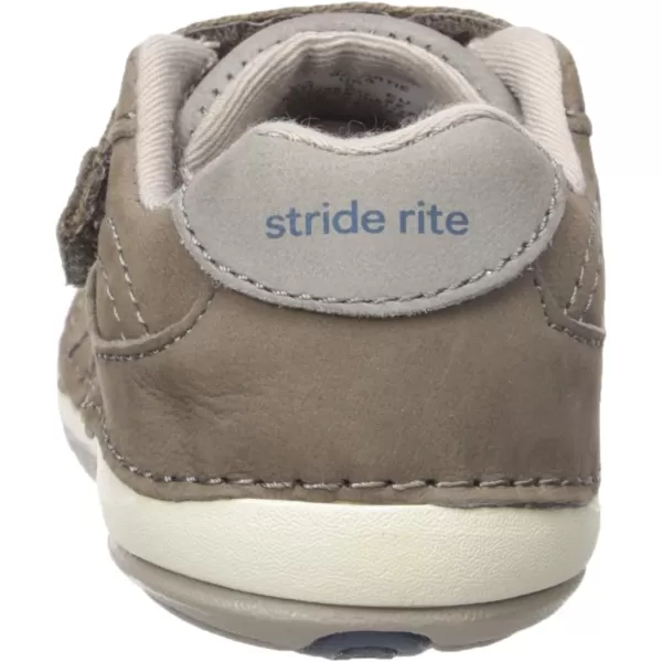 Stride Rite Kids' SRT Soft Motion Artie Athletic Sneaker