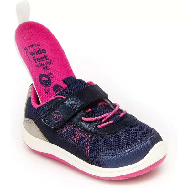 Stride Rite Unisex-Child Carson Athletic Running Shoe