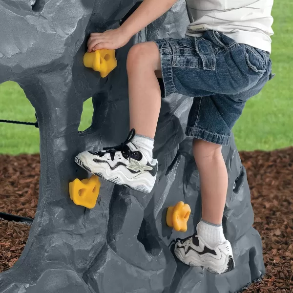 Step2 Skyward Summit for Kids, Climbing Wall Playset for Toddlers, Ages 4 –8 Years Old, Easy to Assemble Kids Outdoor Playground for Backyard