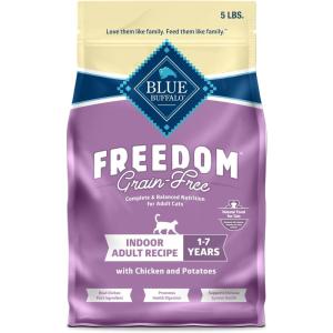 imageBlue Buffalo Freedom GrainFree Adult Dry Cat Food Complete ampamp Balanced Nutrition for Indoor Cats Made with Natural Ingredients Chicken Recipe 11lb BagChicken