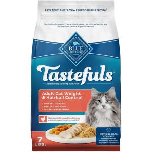 imageBlue Buffalo Tastefuls Adult Dry Cat Food for Weight Management ampamp Hairball Control Made in the USA with Natural Ingredients Chicken Recipe 7lb Bag
